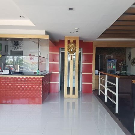 Villa Rosita Hotel Naga  Exterior photo