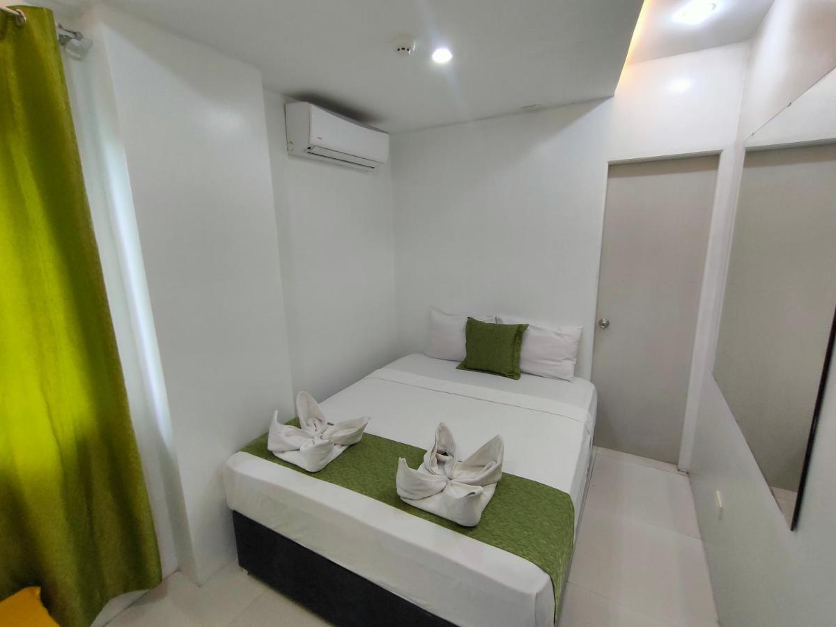 Villa Rosita Hotel Naga  Exterior photo