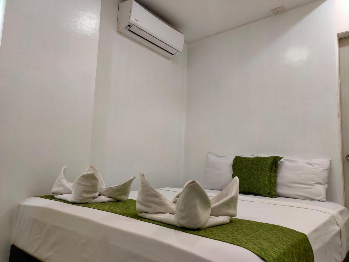 Villa Rosita Hotel Naga  Exterior photo